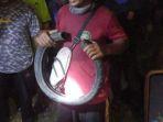 ban-buaya-berkalung12334.jpg