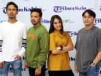 band-geisha-kunjungi-tribunnews-promo-single-keranjingan-disco_20200223_232204.jpg