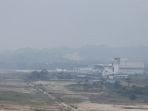 bandara-apt-pranoto-akibat-karhutla_20190917_102156.jpg