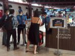bandara-soekarno-hatta-lenggang-jelang-larangan-mudik-lebaran_20210505_213336.jpg