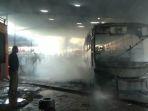 bangkai-bus-dedy-jaya-hangus-terbakar-di-dalam-garasi.jpg