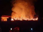bangunan-kantor-pemerintahan-di-kabupaten-yalimo-papua-terbakar.jpg