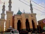 bangunan-masjid-suciati-saliman_20180529_233630.jpg