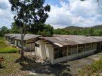 bangunan-rumah-sakit-terbengkalai-di-galang1.jpg