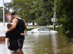 banjir-australia-tewaskan-20-orang_20220308_173829.jpg