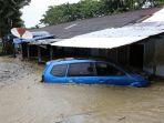 banjir-bandang-di-sentani-tenggelam.jpg
