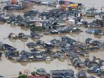 banjir-besar-di-jepang_20180712_072029.jpg
