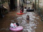 banjir-bocah-maen-aer-bae.jpg