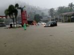 banjir-di-pangandaran_20171008_112626.jpg