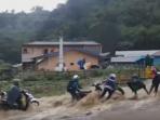 banjir-di-sumut_20160516_061125.jpg