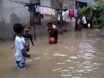 banjir-di-tanjungpandan_20160427_160953.jpg