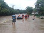 banjir-di-wilayah-hukum-polsek-toili-b.jpg