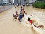 banjir-rendam-kampung-pulo_20180206_144922.jpg