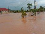 banjir-rendam-pemukiman-warga-di-nagari-binjai.jpg