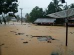banjir-sumbar_20170303_182606.jpg