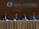 bank-indonesia-memutuskan-untuk-menaikkan-tingkat-suku-bunga-acuan-bi_20180815_145606.jpg