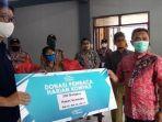 bantuan-300-paket-sembako-diberikan-yayasan.jpg