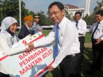bantuan-bumn-hadir-untuk-negeri_20160819_010421.jpg