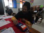 bantuan-sosial-tunai-mulai-disalurkan.jpg