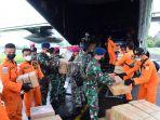 bantuan-tni-au-ke-ntt.jpg
