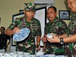 barang-antik-keramik-kuno-selundupan-harjo-susmoro_20150226_103251.jpg