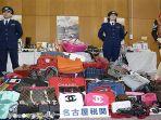 barang-barang-palsu-disita-bea-cukai-nagoya.jpg