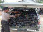 barang-bukti-100-dus-sosis-dari-malaysia.jpg