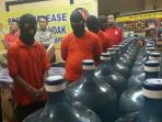 barang-bukti-air-mineral-dalam-gal_20170823_171746.jpg