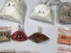 barang-bukti-ekstasi-diamankan-dari-rumah-di-medan-tembung.jpg