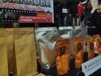 barang-bukti-kasus-narkoba-home-industri-diperlihatkan-saat-konferensi-pers.jpg