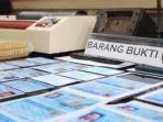 barang-bukti-ktp-palsu.jpg