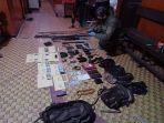 barang-bukti-olah-tkp-nemangkawi.jpg