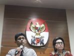 barang-bukti-ottsuap-dprd-jawa-timur_20170607_005611.jpg
