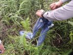 barang-bukti-yang-diamankan-polisi-dari-sekitar-lokasi-penemuan-mayat-per_20180713_183214.jpg
