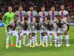 barcelona-berpose-untuk-foto-tim.jpg