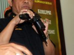 bareskrim-gelar-bb-penangkapan-tiga-tersangka-pesta-narkoba_20150804_153426.jpg