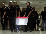 bareskrim-geledah-rscm-terkait-kasus-dugaan-perdagangan-ginja_20160209_141838.jpg