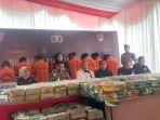 bareskrim-musnahan-barang-bukti-sabu-429-kilogram-dan-22932.jpg