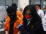 bareskrim-polri-rilis-kasus-jaringan-pinjaman-online-ilegal_20211025_223706.jpg