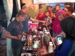 barista-kopi-kumpul-di-banyuwangi_20161106_113011.jpg