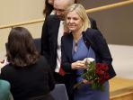 baru-diangkat-perdana-menteri-perempuan-pertama-swedia-mengundurkan-diri_20211125_072142.jpg