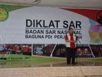 basarnas-latih-baguna-pdip_20171118_120908.jpg