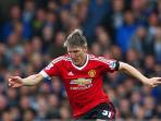 bastian-schweinsteiger-olahbolae_20151023_045859.jpg