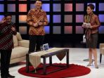 basuki-tjahaja-purnama-atau-ahok-dan-djarot-saiful-hidayat-hadir-dalam-a_20170403_075220.jpg