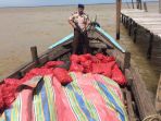 bawang-ilegal-diamankan_20170615_080743.jpg