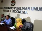 bawaslu-sampaikan-temuannya-terkait-pencalonan-kepala-daerah_20150803_184535.jpg