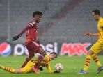 bayern-munchen-hajar-barcelona-tiga-gol-tanpa-balas_20211209_152944.jpg