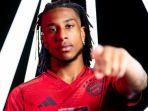 bayern-munchen-resmi-datangkan-michael-olise-dari-crytal-palace.jpg