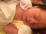 bayi-dibuang-ok111.jpg