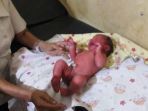 bayi-dibuang_20171230_232236.jpg